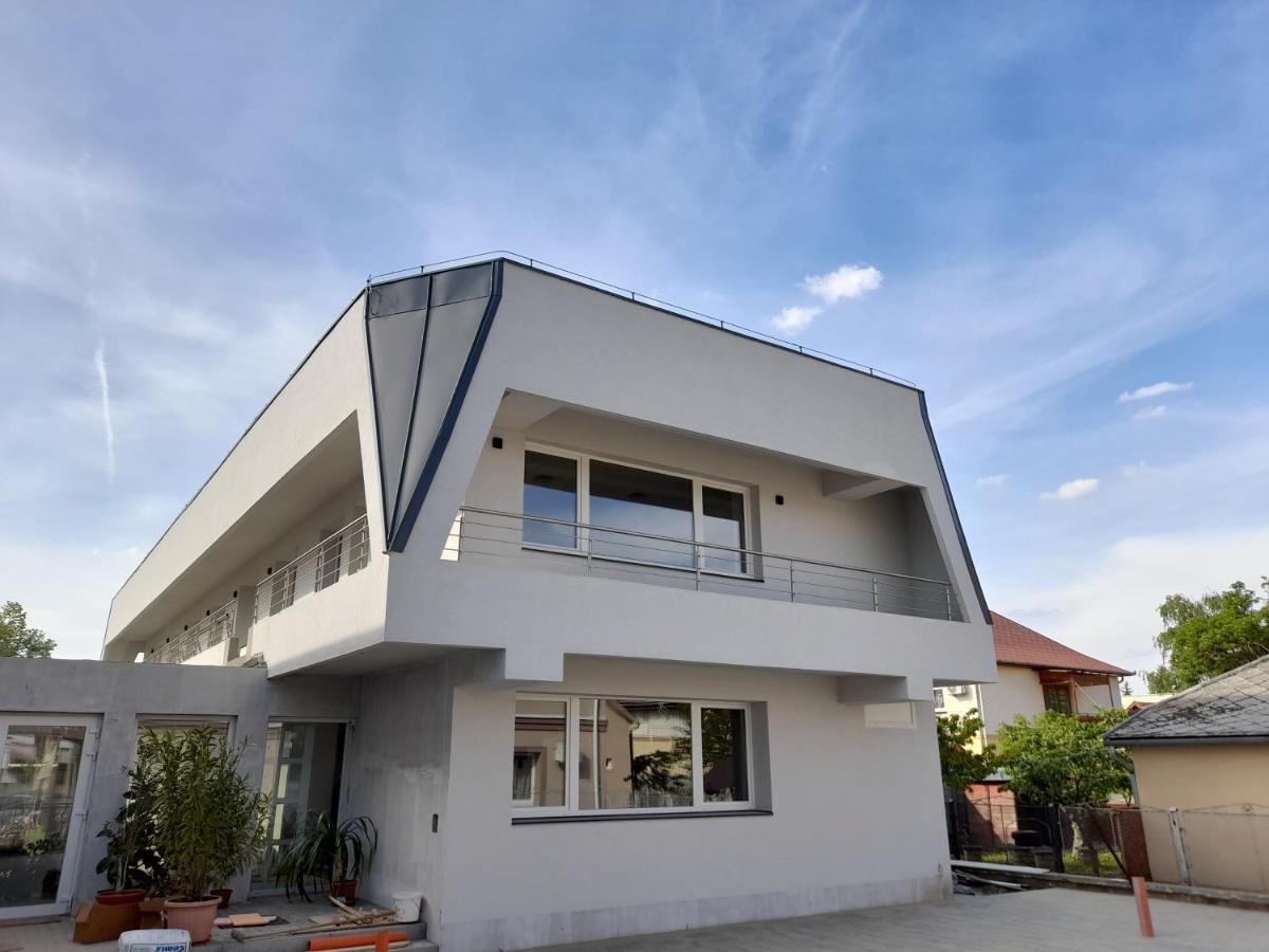 Orion Panzio Hajduszoboszlo Exterior foto