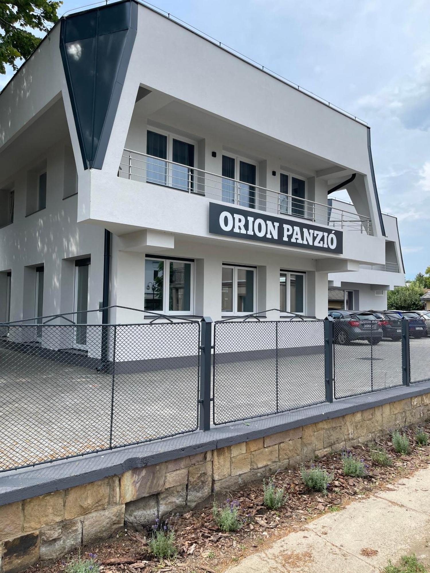 Orion Panzio Hajduszoboszlo Exterior foto