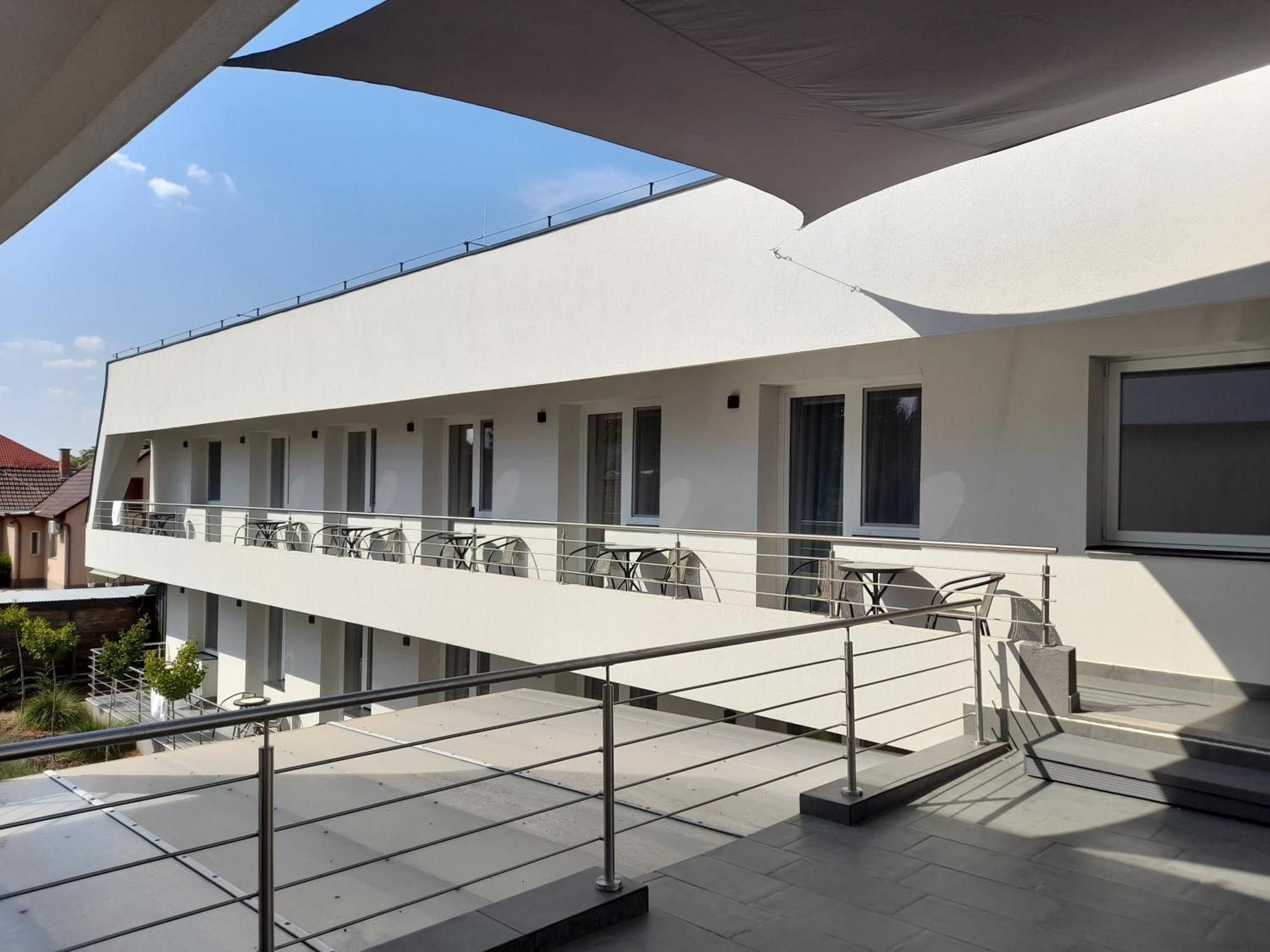 Orion Panzio Hajduszoboszlo Exterior foto
